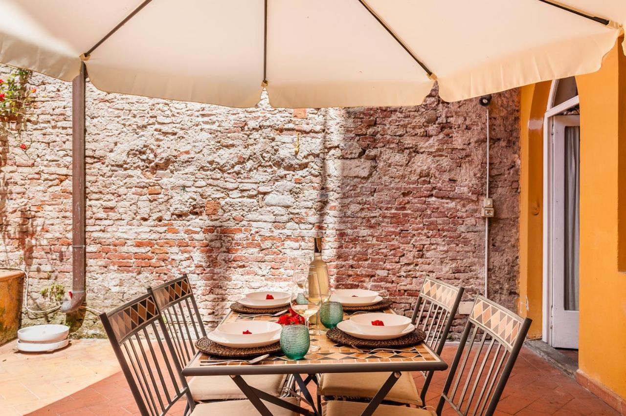 Hostly - Garden House Near The Tower - Historical House With Private Garden Leilighet Pisa Eksteriør bilde